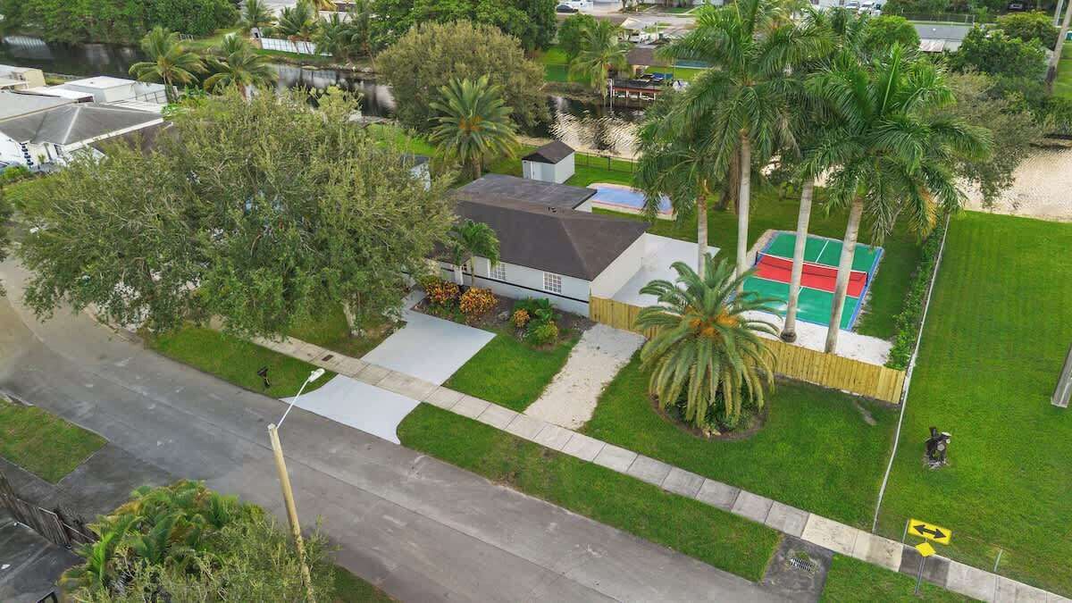 Photo of Outdoor in Miami Gardens