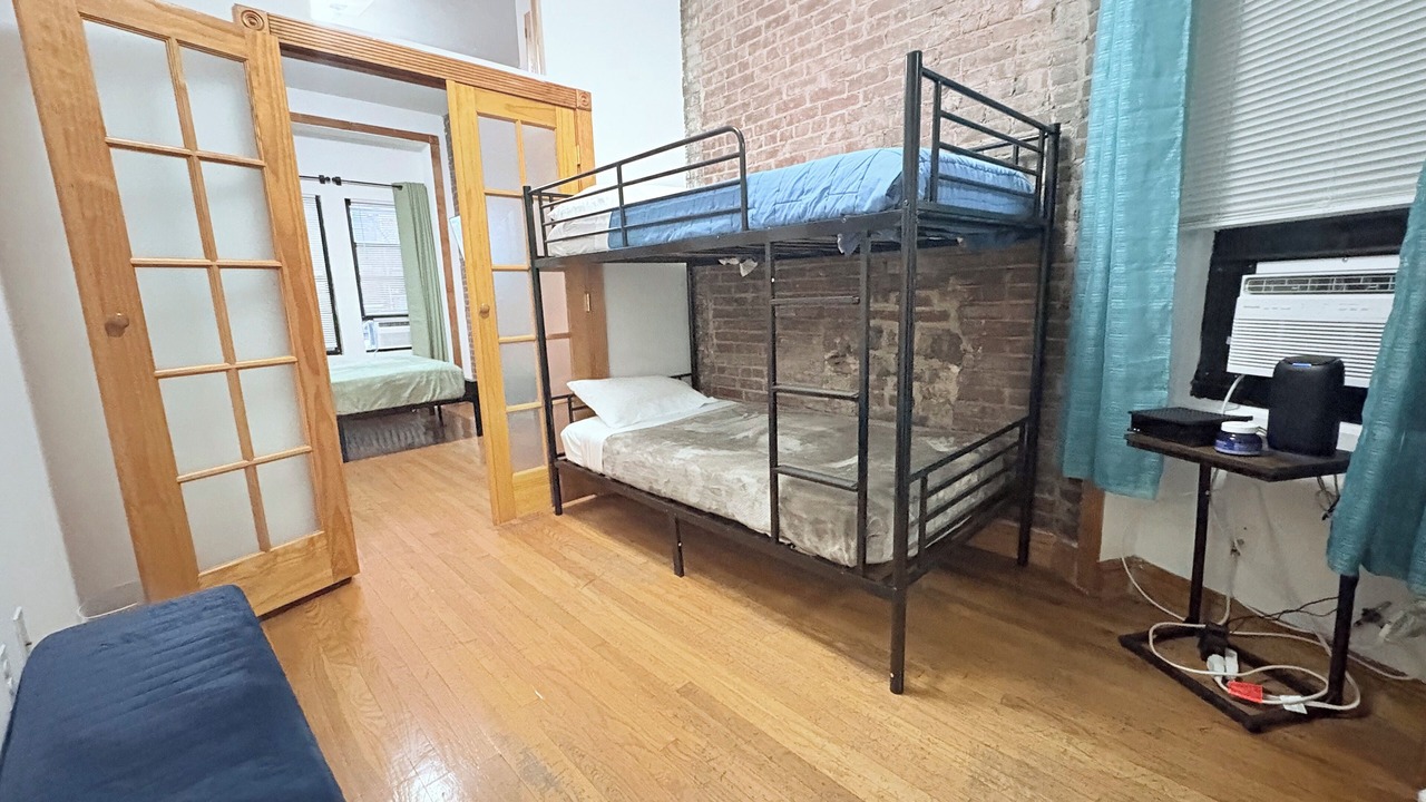 Photo of Bedroom in Garment District