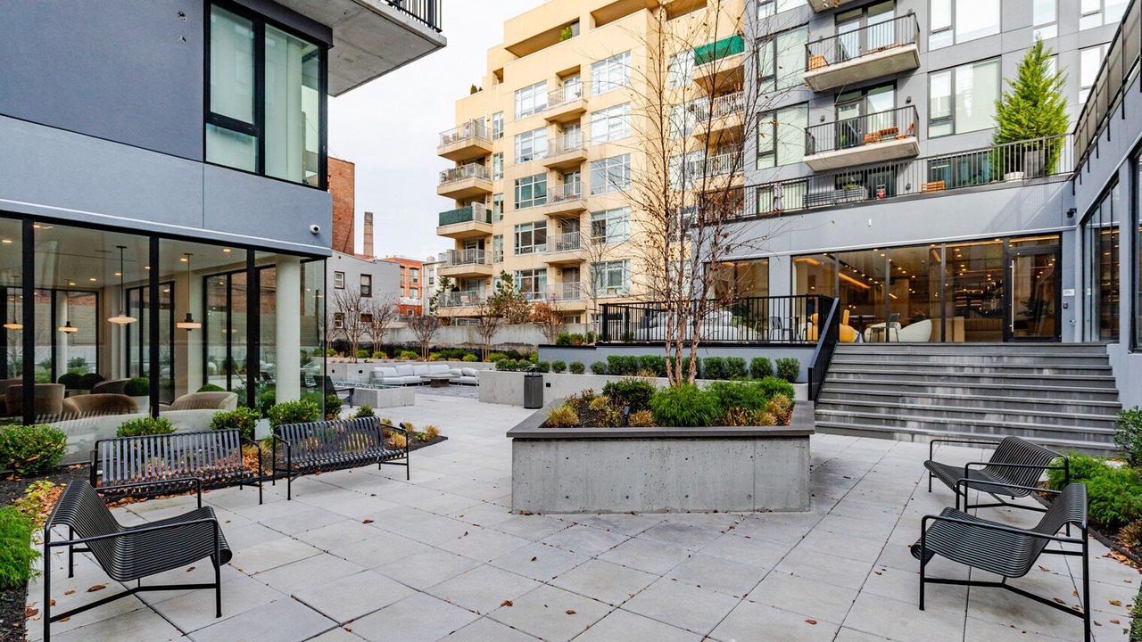Photo of Patio Balcony in Downtown Brooklyn
