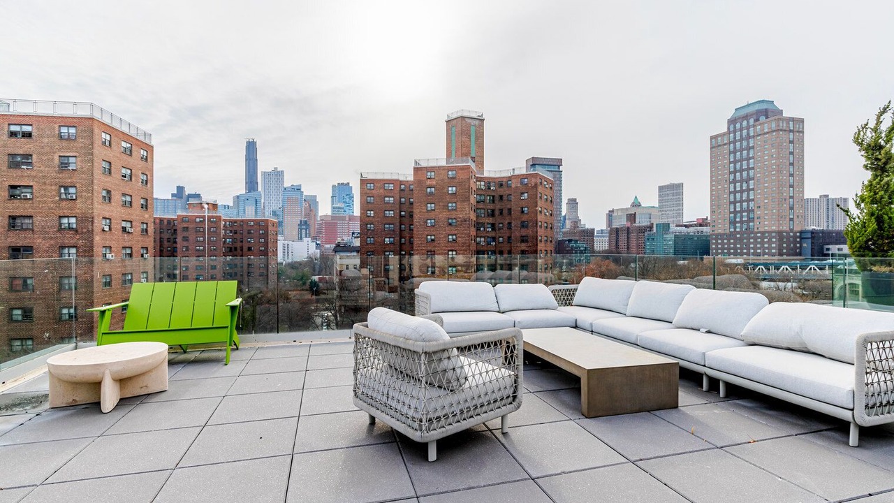 Photo of Patio Balcony in Downtown Brooklyn