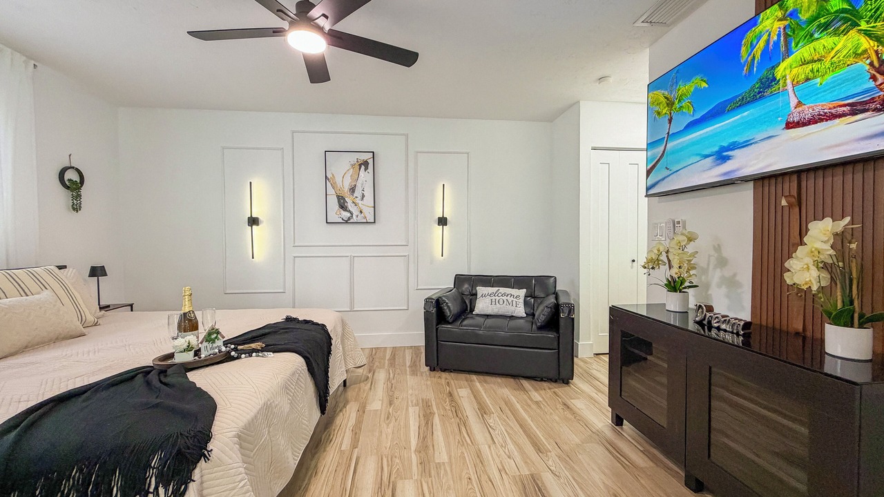 Photo of Bedroom in Pembroke Pines