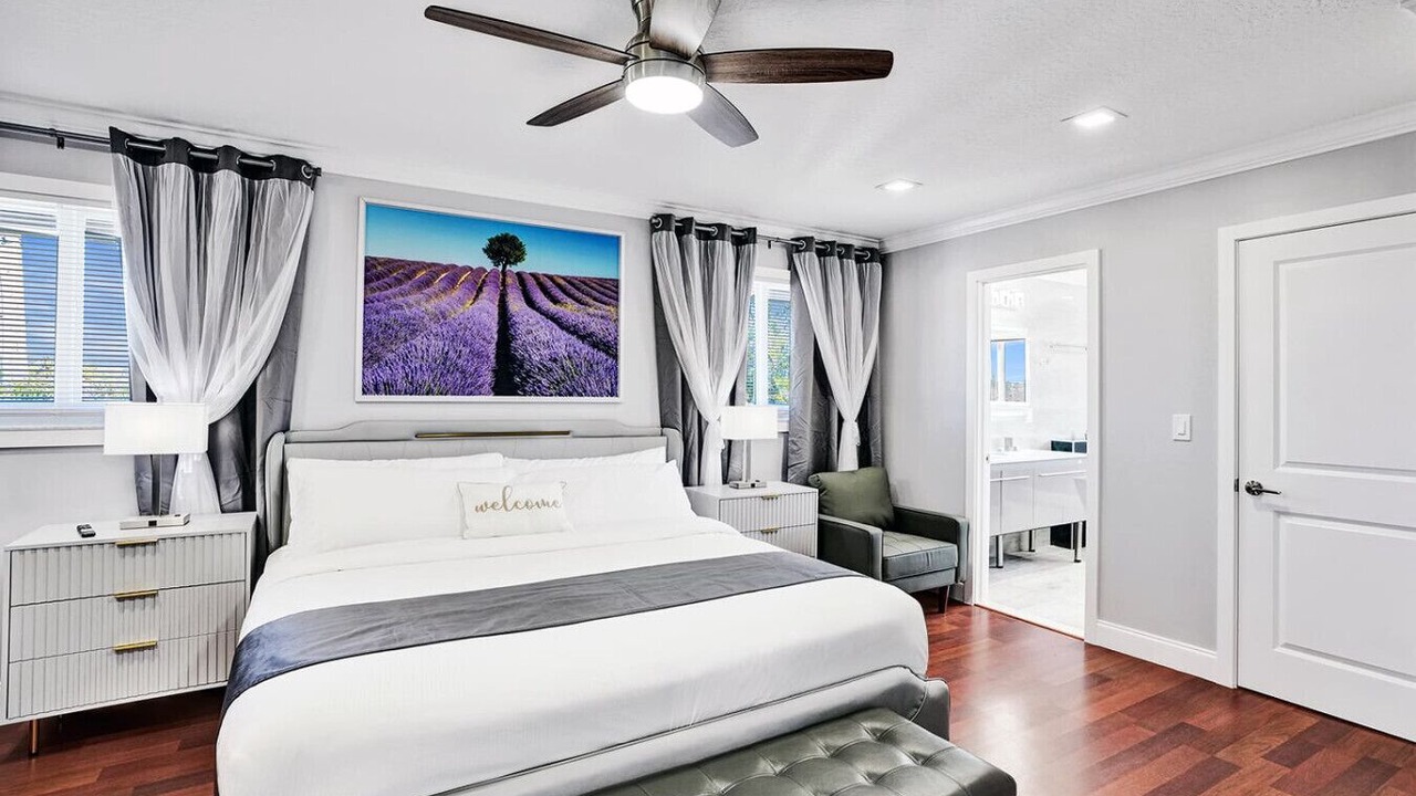 Photo of Bedroom in Dania Beach