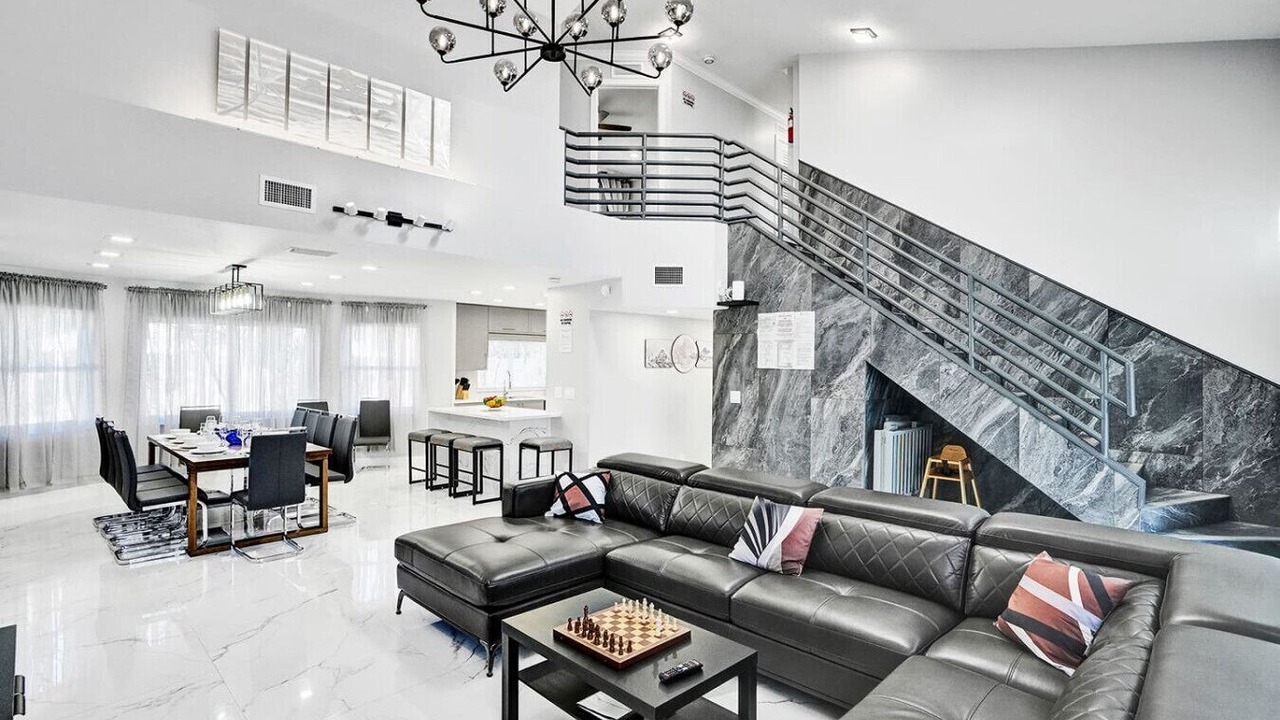 Photo of Livingroom in Dania Beach