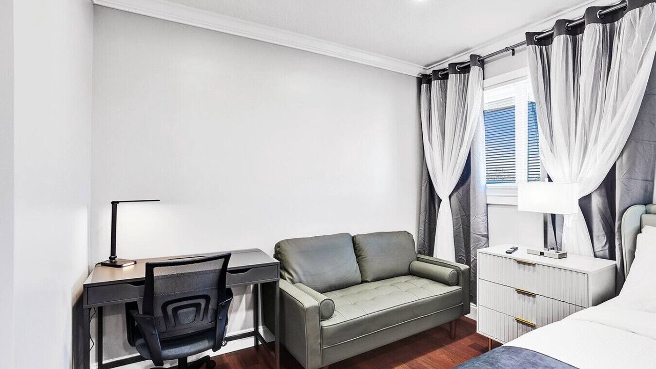 Photo of Bedroom in Dania Beach
