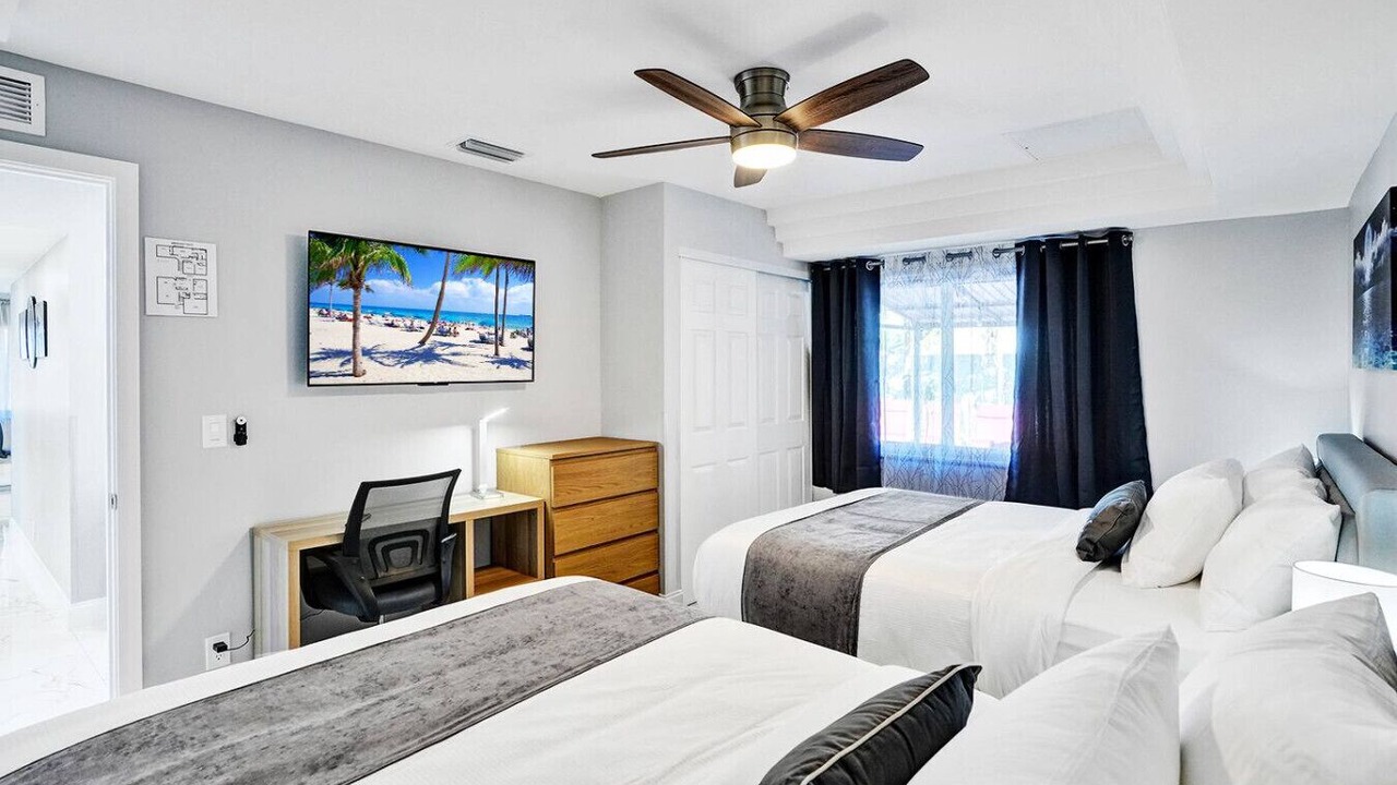 Photo of Bedroom in Dania Beach
