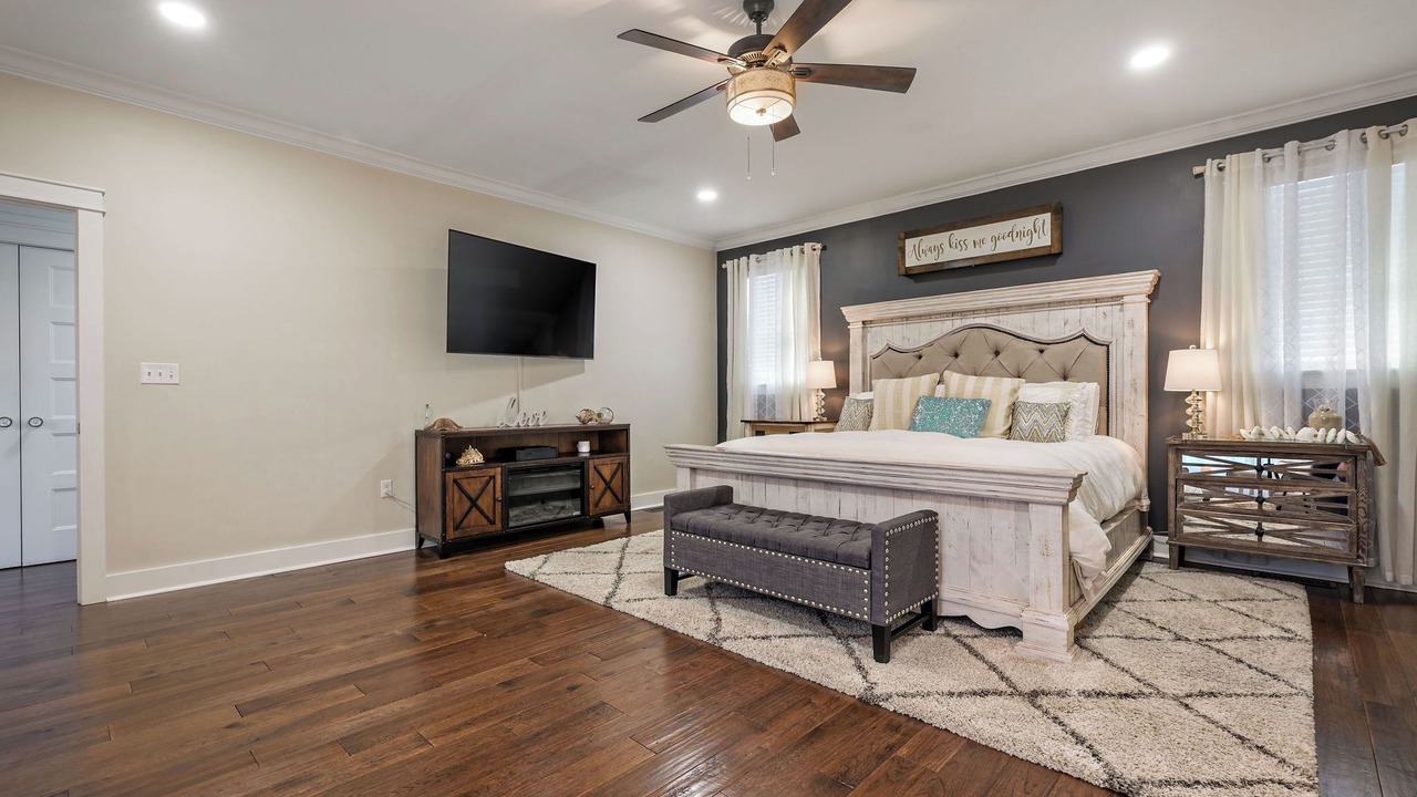 Photo of Bedroom in Red Mill Pond