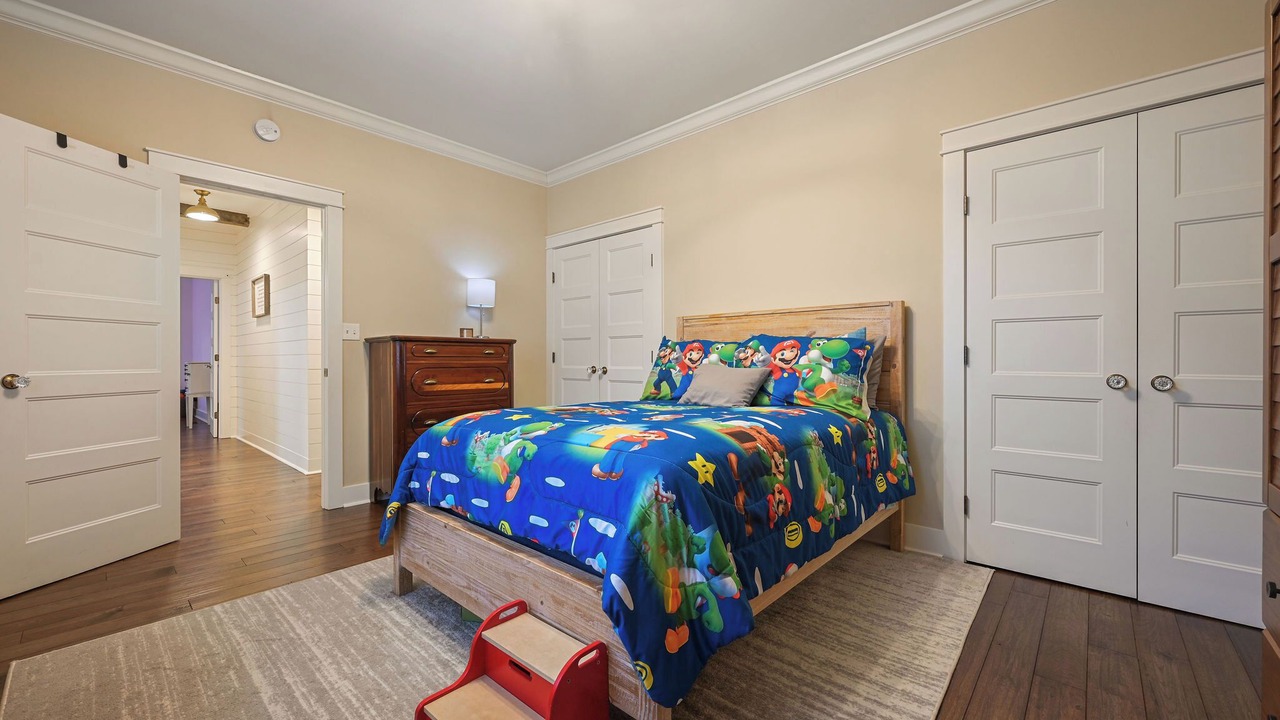 Photo of Bedroom in Red Mill Pond