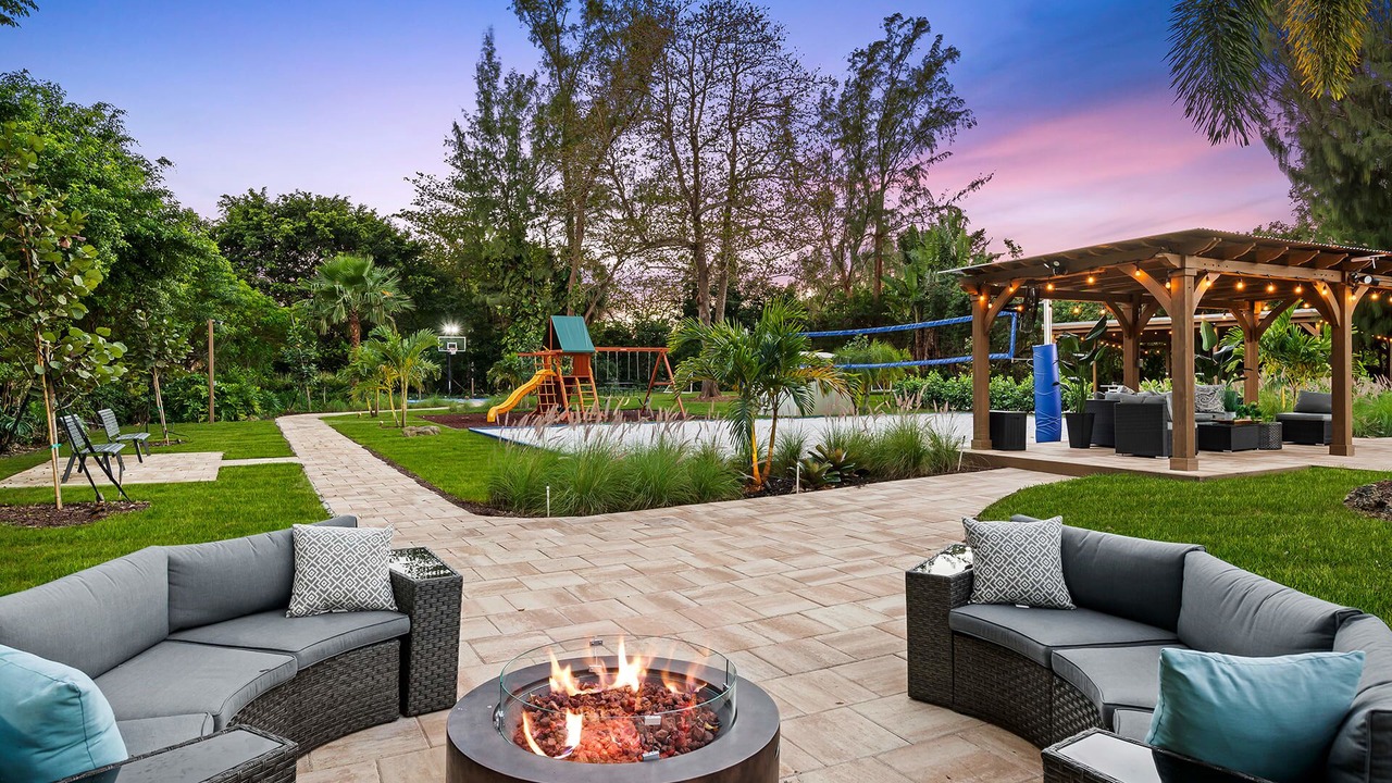 Photo of Patio Balcony in Hillsboro Pines
