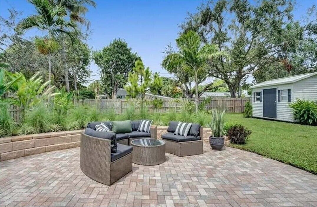 Photo of Patio Balcony in Tarpon River