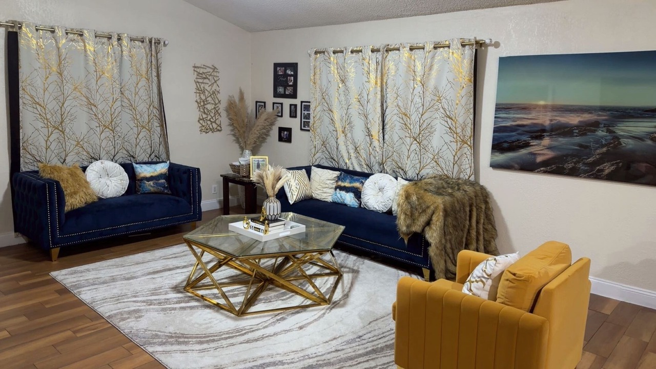 Photo of Livingroom in North Lauderdale