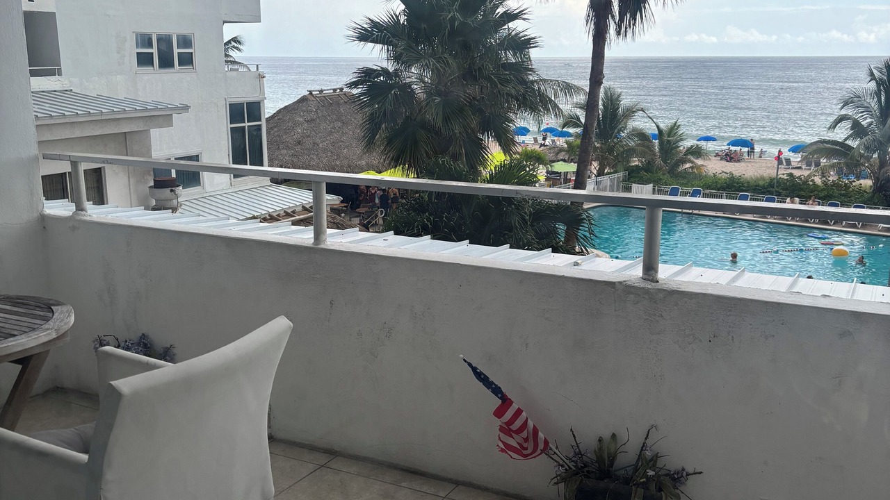Photo of Outdoor in Bermuda Riviera