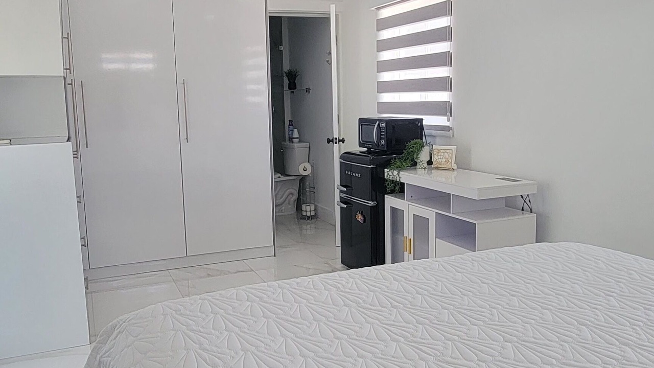 Photo of Bedroom in Miami Gardens