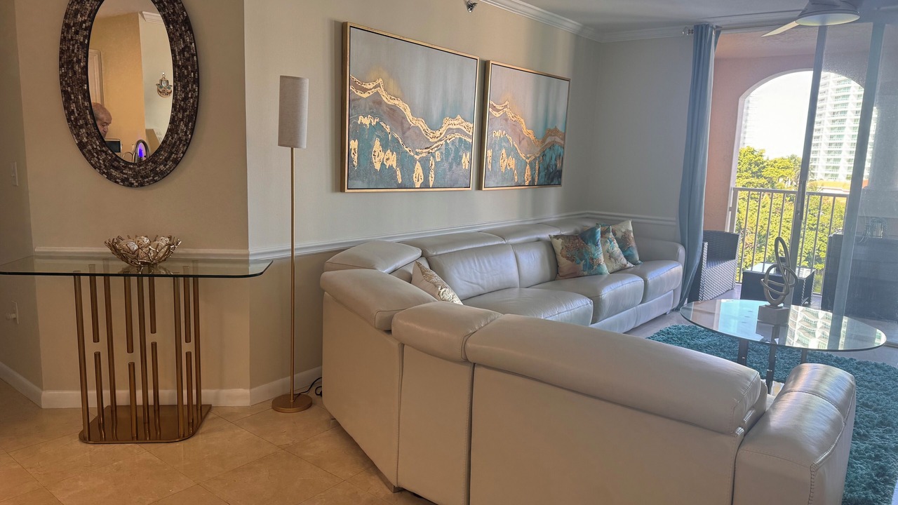 Photo of Livingroom in Aventura