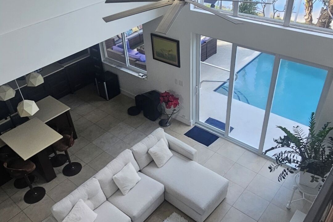 Photo of Livingroom in Pembroke Pines