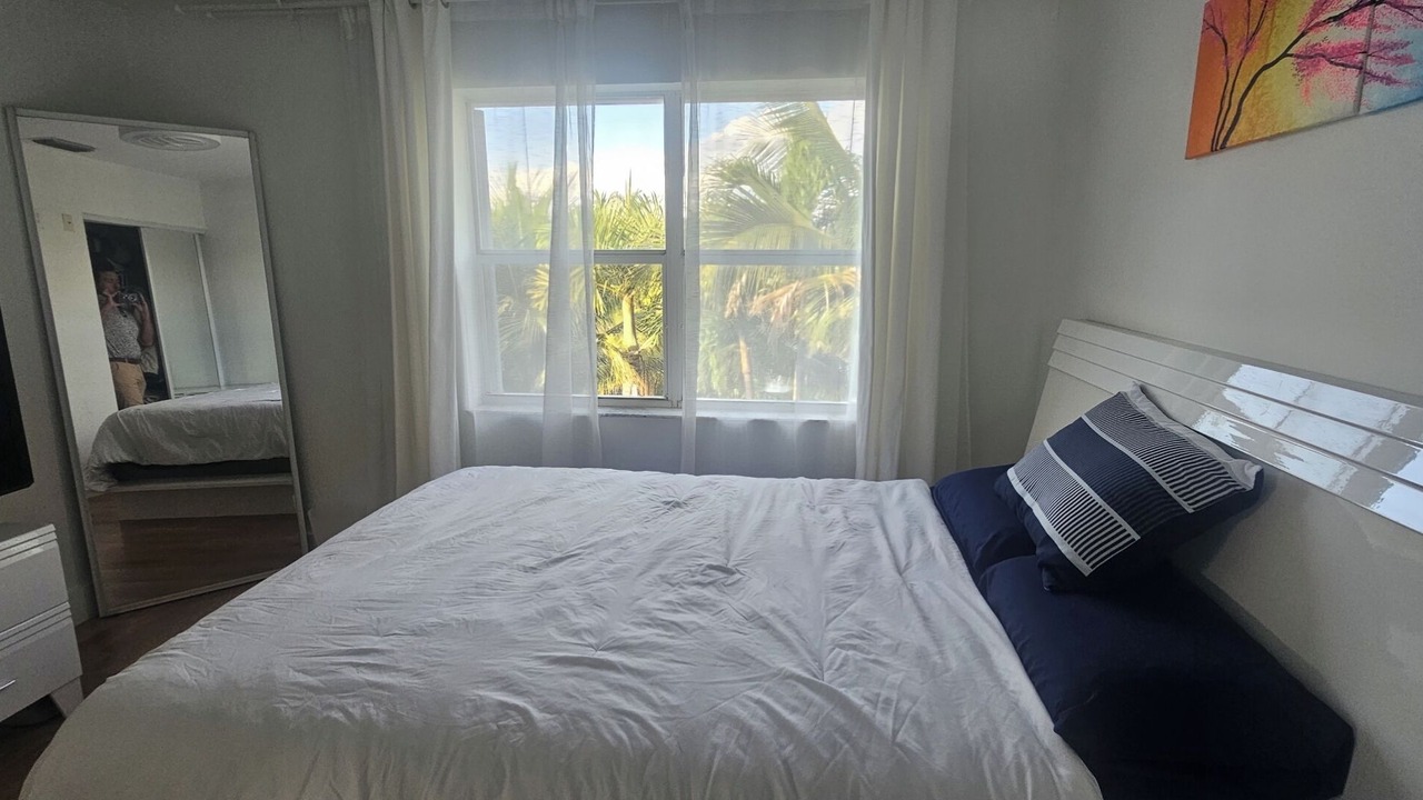 Photo of Bedroom in Pembroke Pines