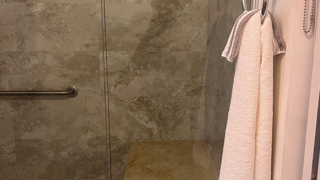 Photo of Bathroom in Inverrary