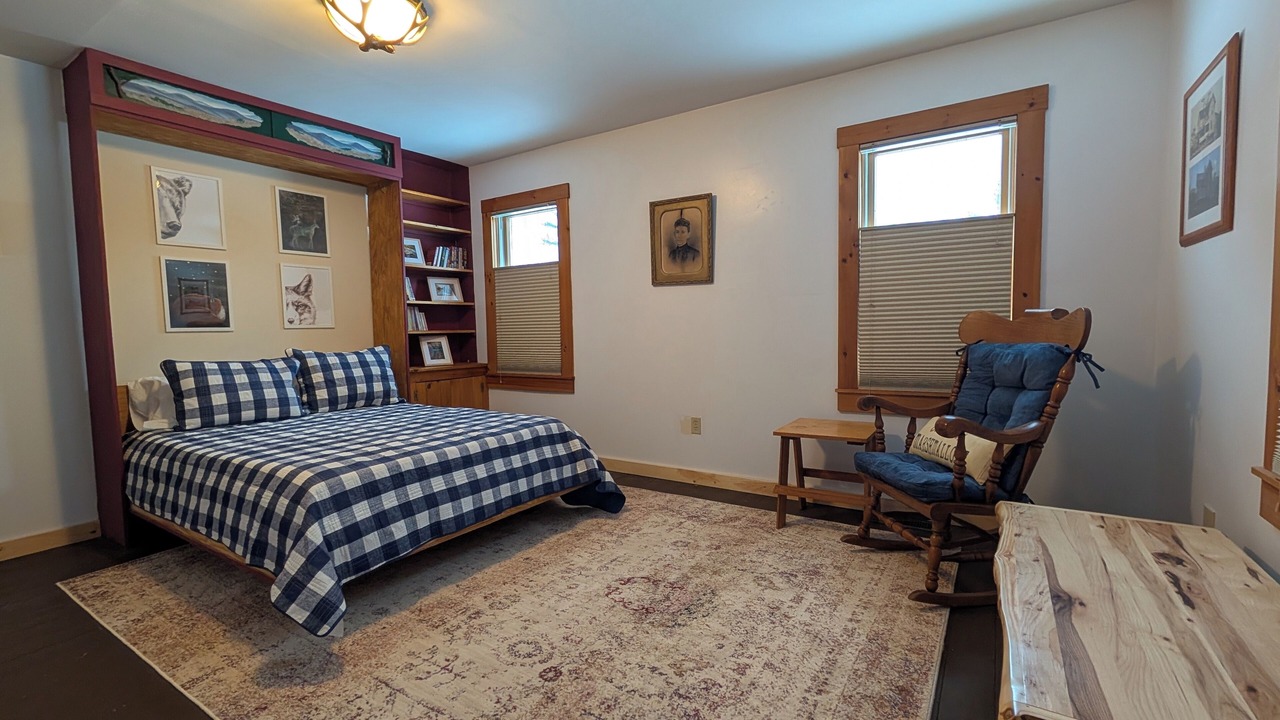 Photo of Bedroom in Indian Lake