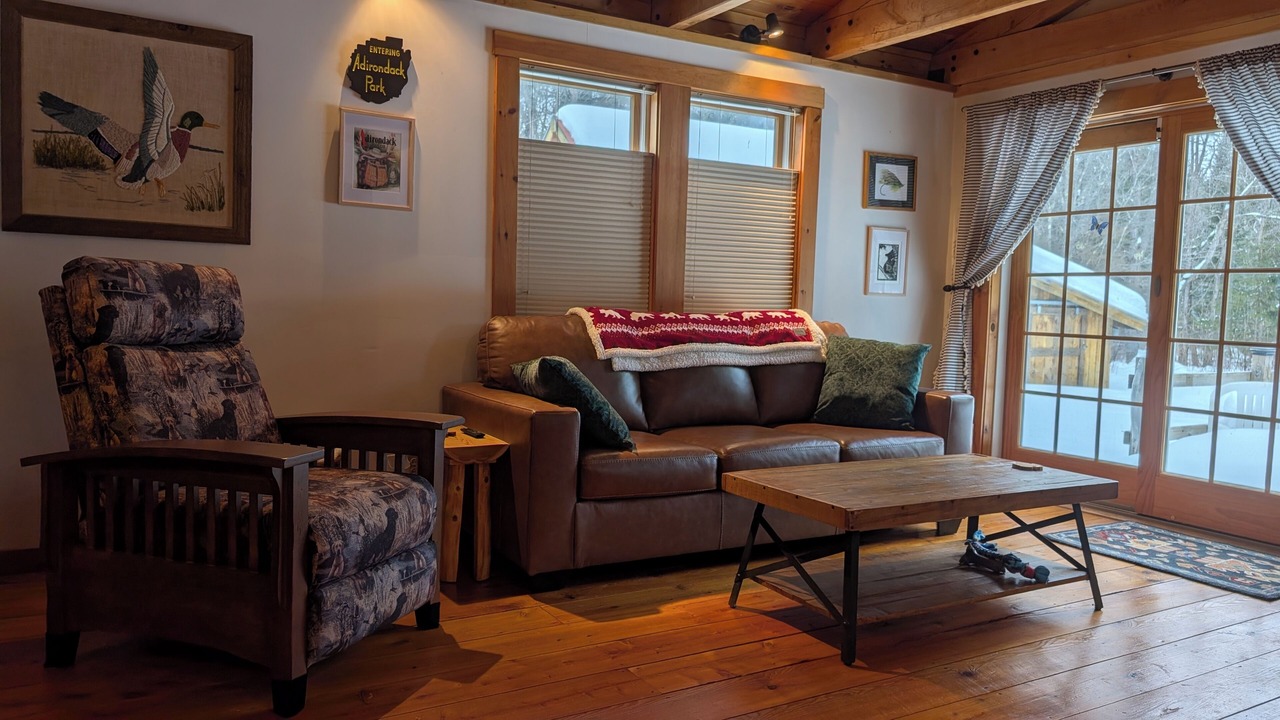Photo of Livingroom in Indian Lake