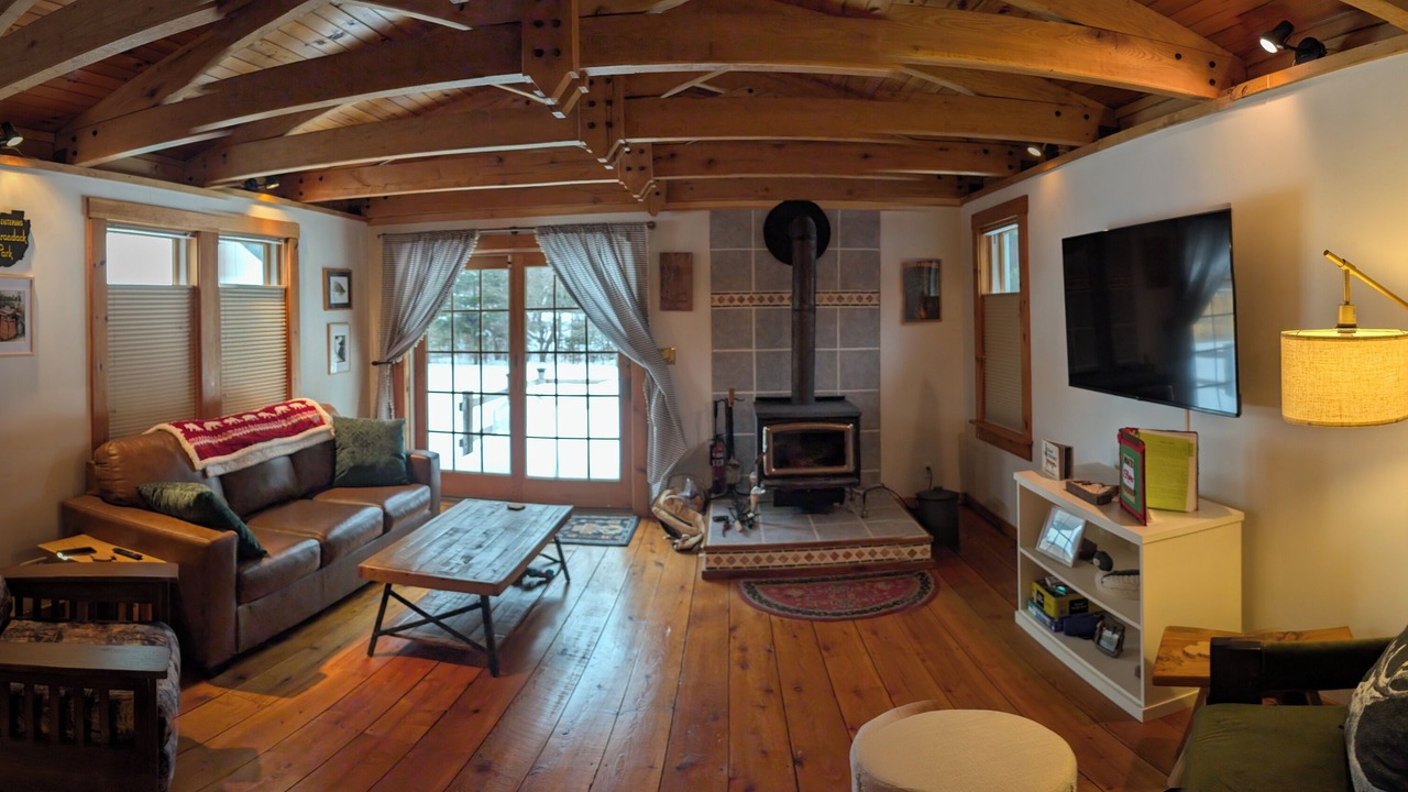 Photo of Livingroom in Indian Lake