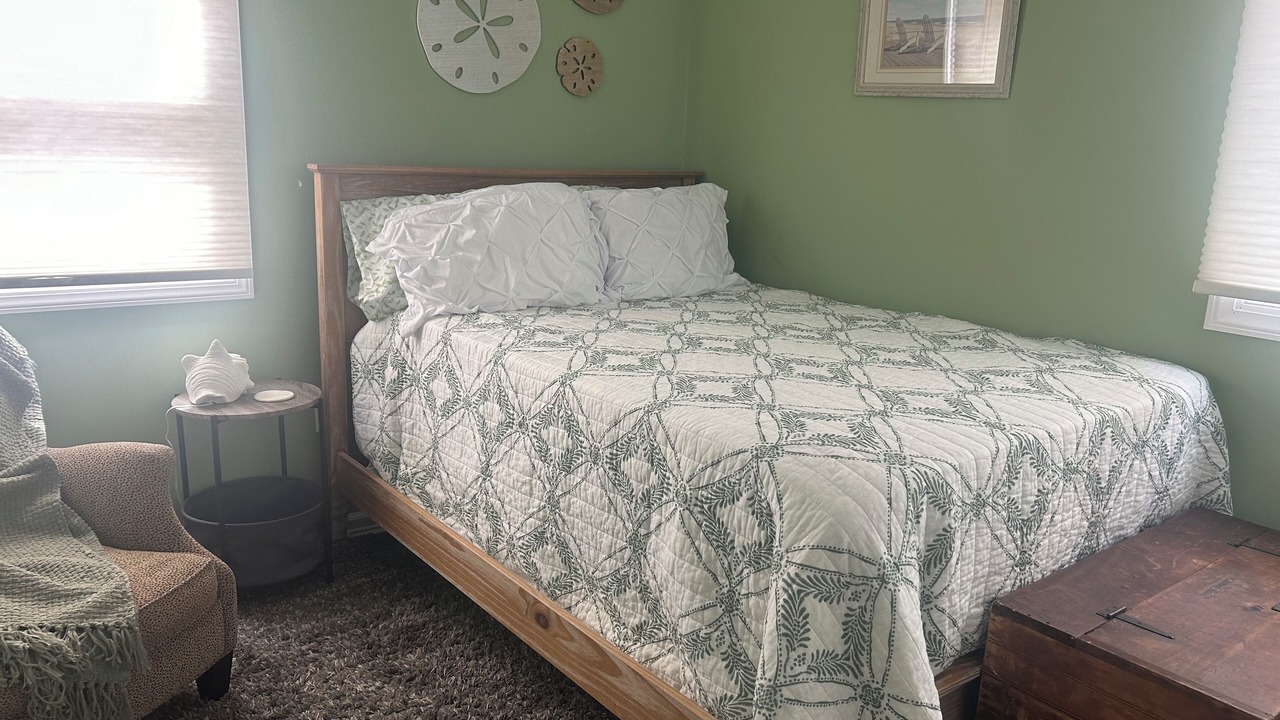 Photo of Bedroom in Normandy Beach