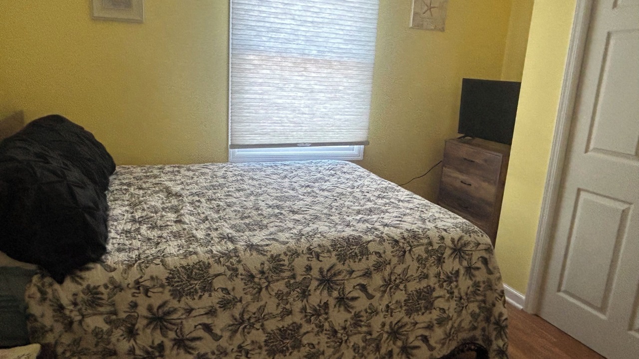 Photo of Bedroom in Normandy Beach