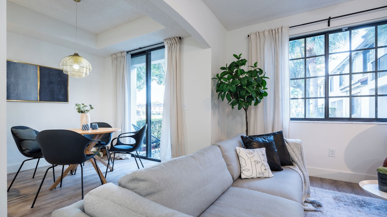 Photo of Livingroom in Delray Beach