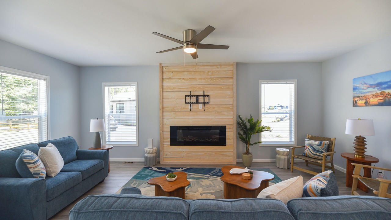 Photo of Livingroom in Long Neck