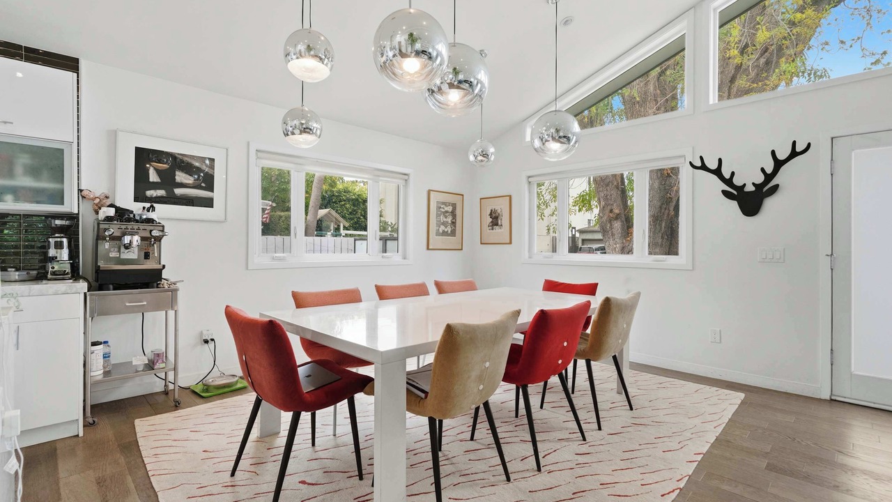 Photo of Bedroom in Mar Vista