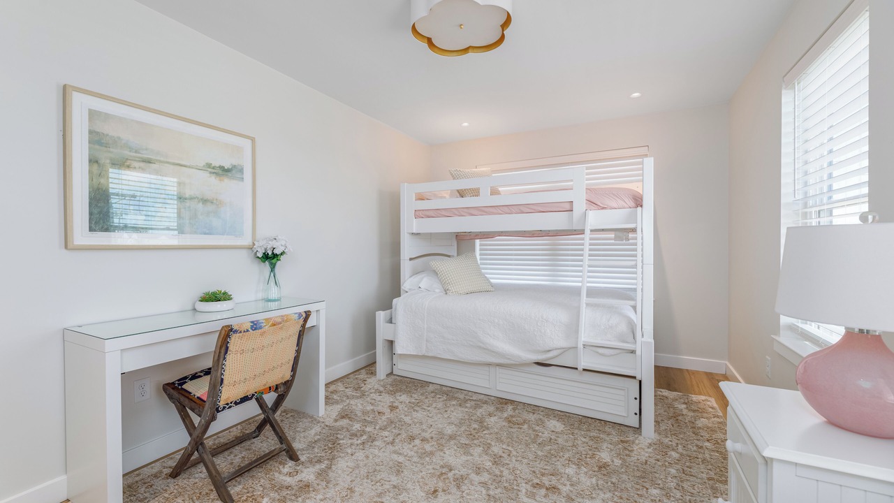 Photo of Bedroom in Wildwood