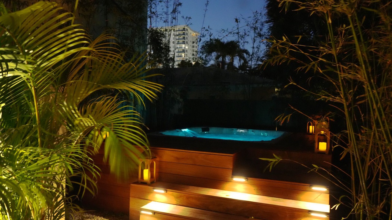 Photo of Outdoor in Dolphin Isles