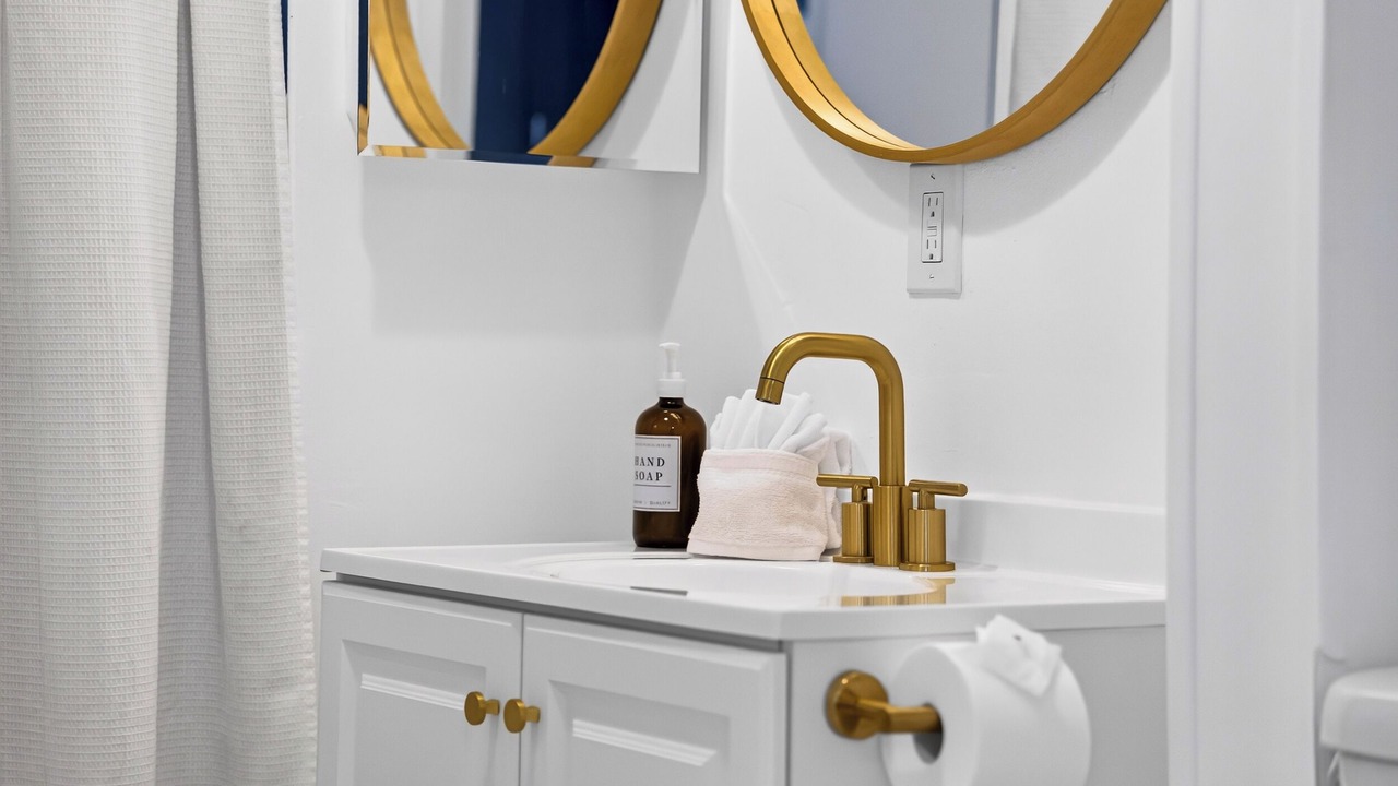 Photo of Bathroom in Dania Beach