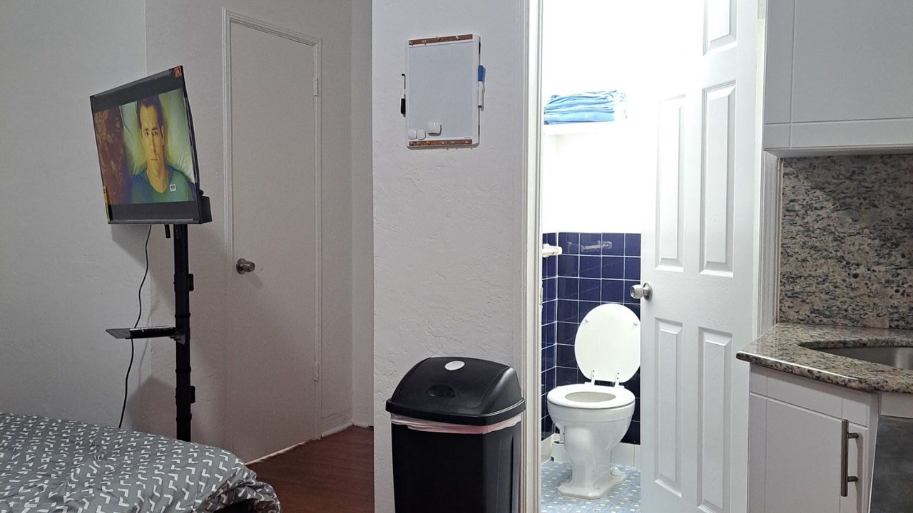 Photo of Bedroom in Surfside