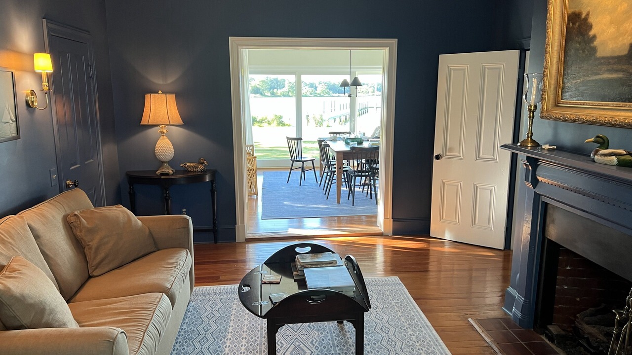 Photo of Livingroom in Cambridge