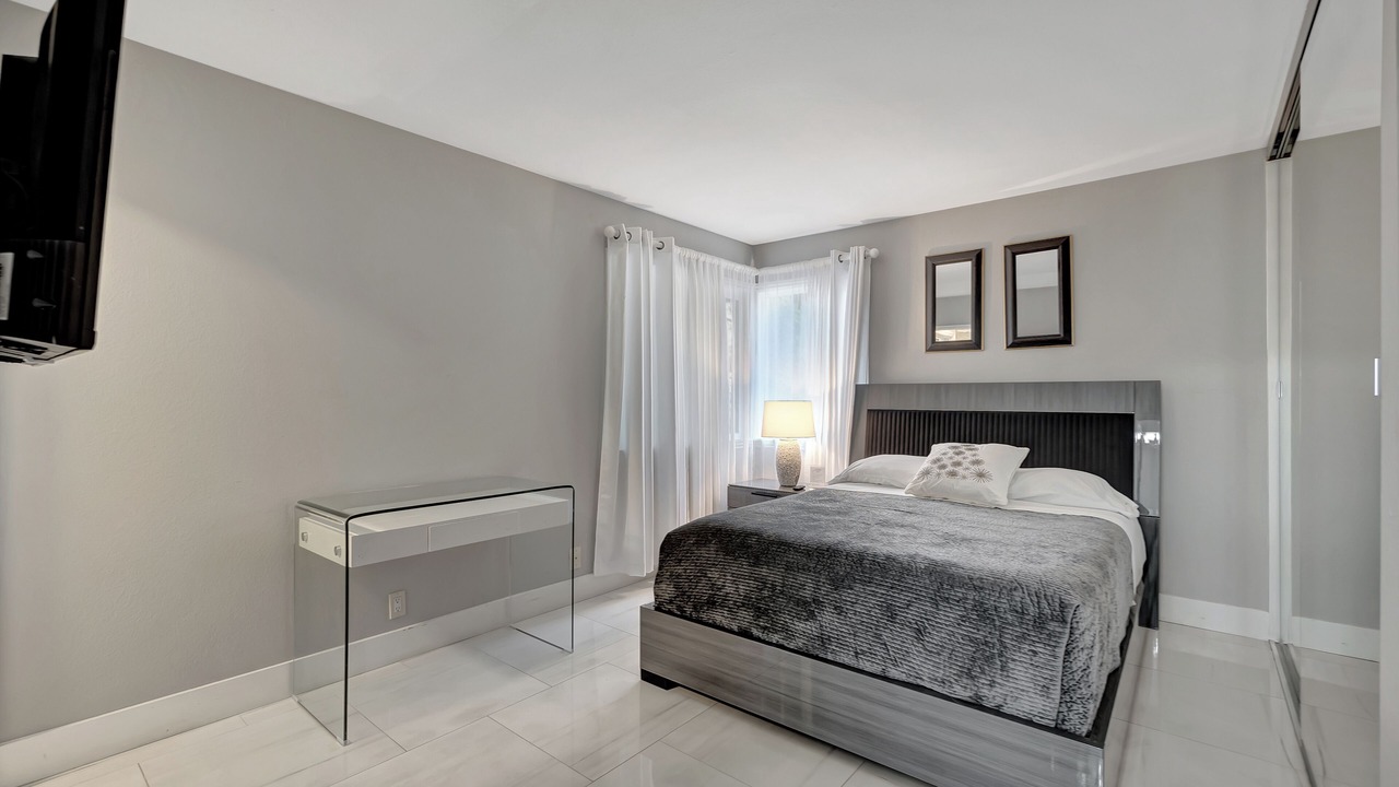 Photo of Bedroom in Hacienda Heights
