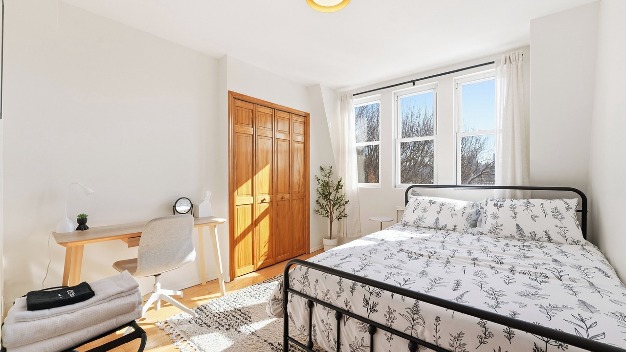 Photo of Bedroom in Weehawken