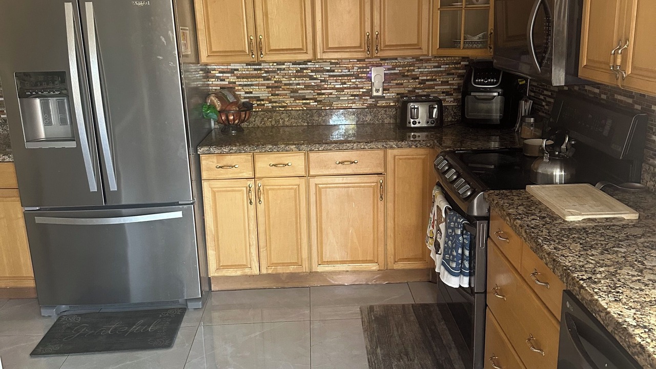 Photo of Kitchen in Tamarac