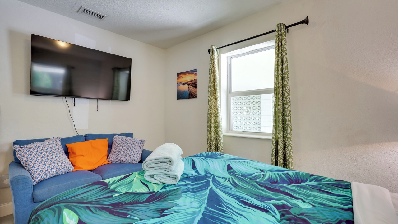 Photo of Bedroom in Central Fort Lauderdale