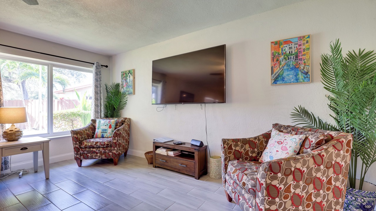 Photo of Livingroom in Central Fort Lauderdale