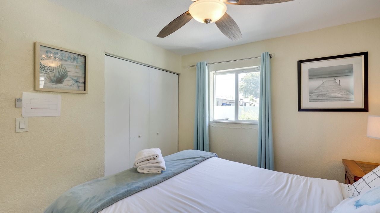 Photo of Bedroom in Central Fort Lauderdale