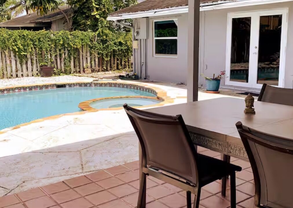 Photo of Outdoor in North Lauderdale