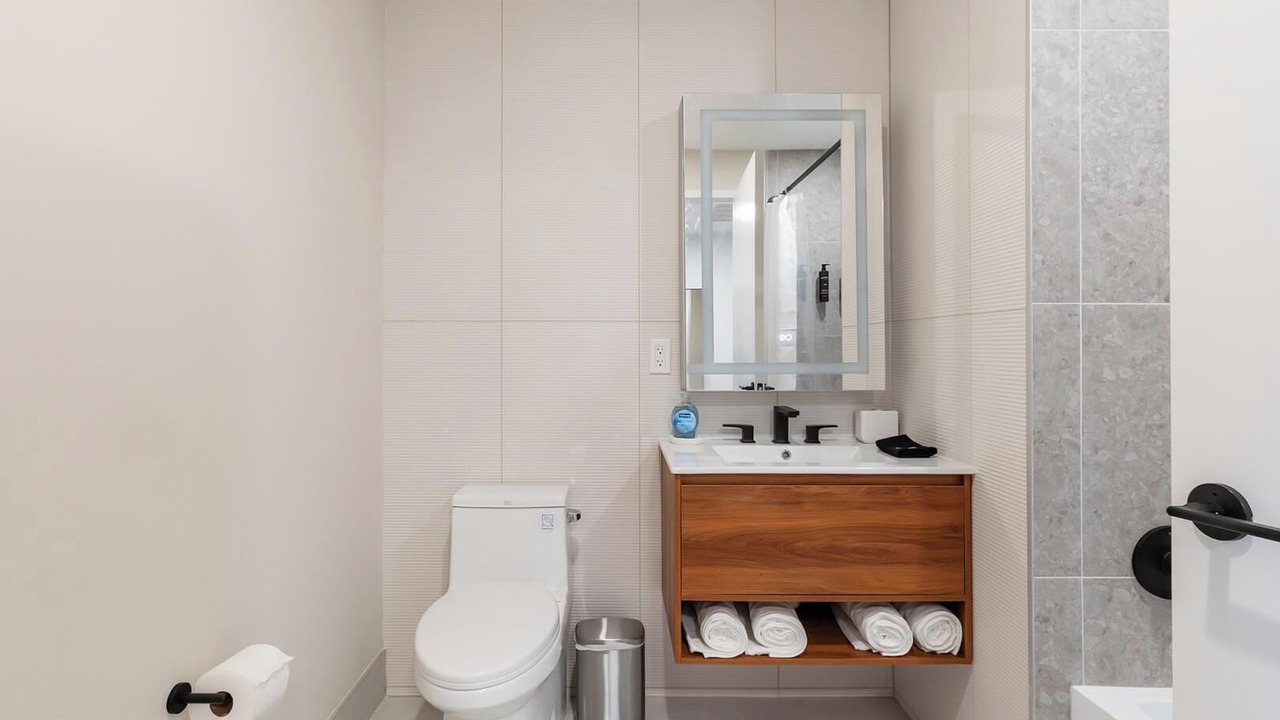 Photo of Bathroom in Hackensack