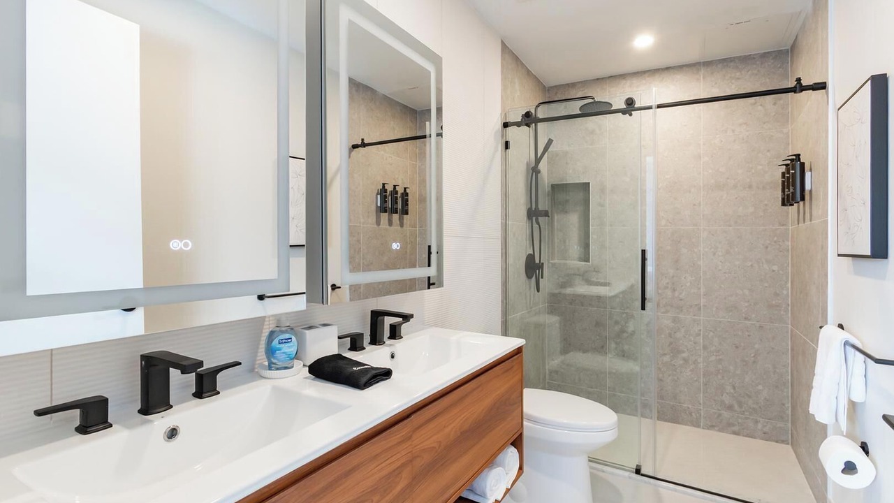 Photo of Bathroom in Hackensack
