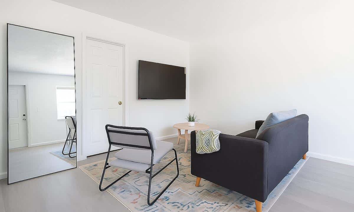 Photo of Bedroom in Riverside Park