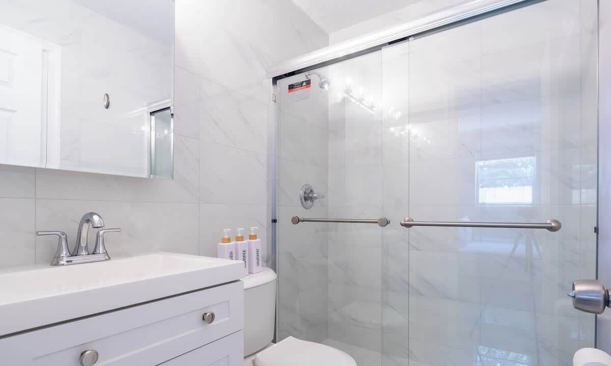 Photo of Bathroom in Riverside Park