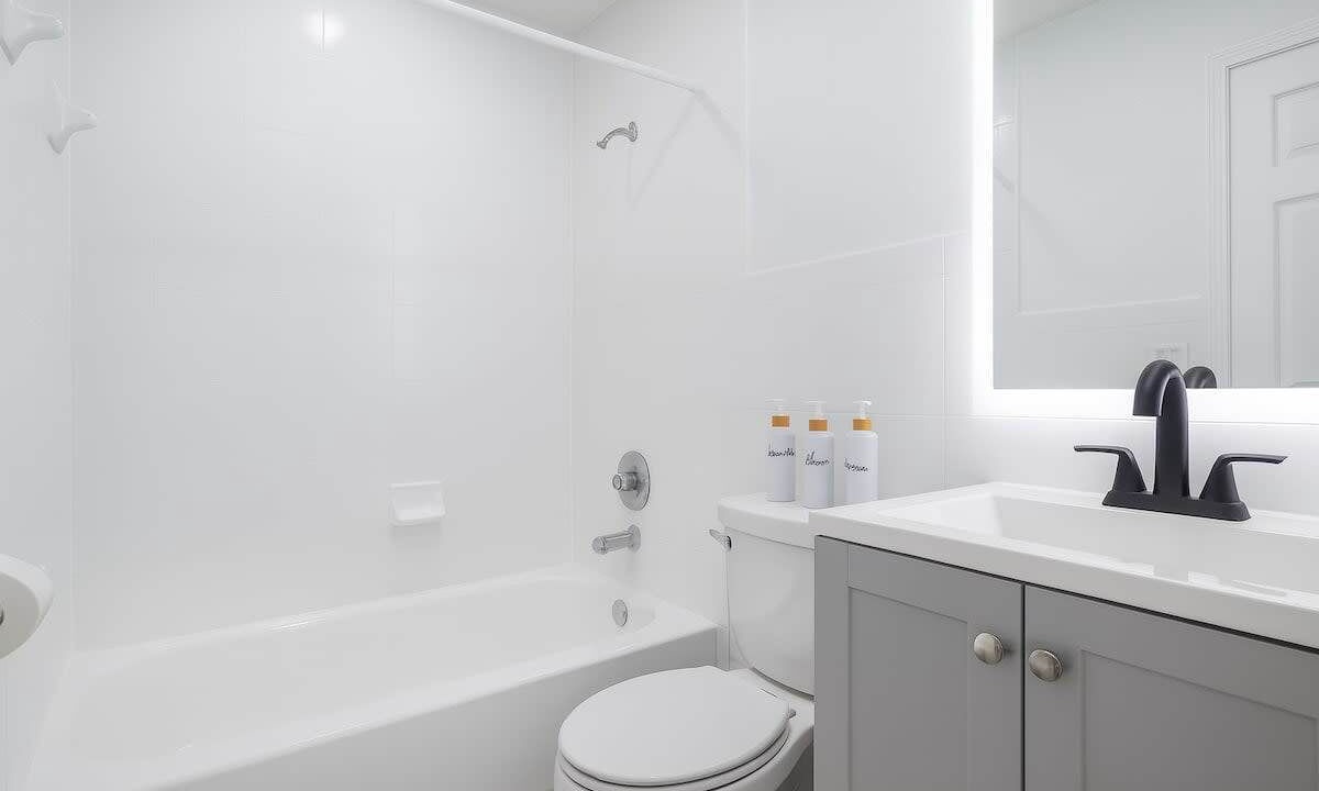 Photo of Bathroom in Riverside Park