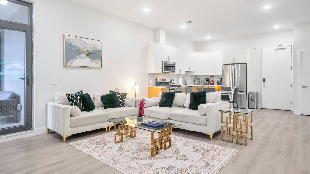 Photo of Livingroom in Paterson