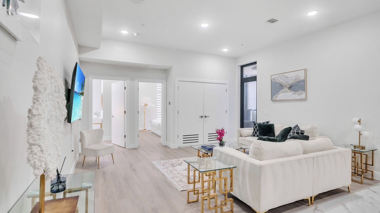 Photo of Livingroom in Paterson
