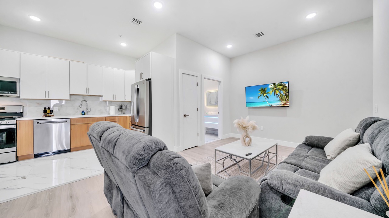 Photo of Livingroom in Paterson