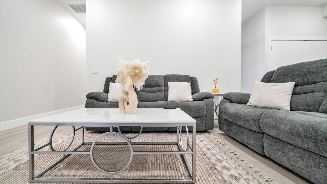 Photo of Livingroom in Paterson
