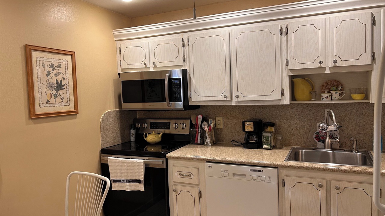 Photo of Kitchen in Hallandale Beach